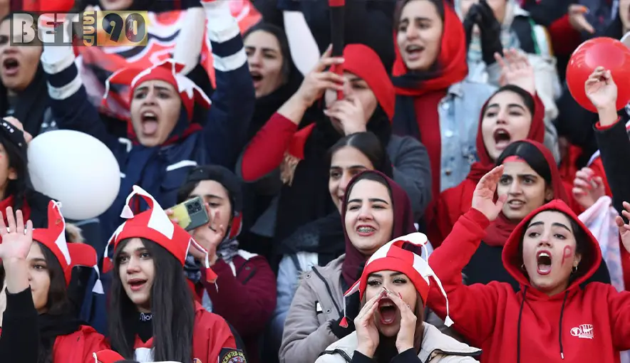 حضور زنان در ورزشگاه 5 women fans6