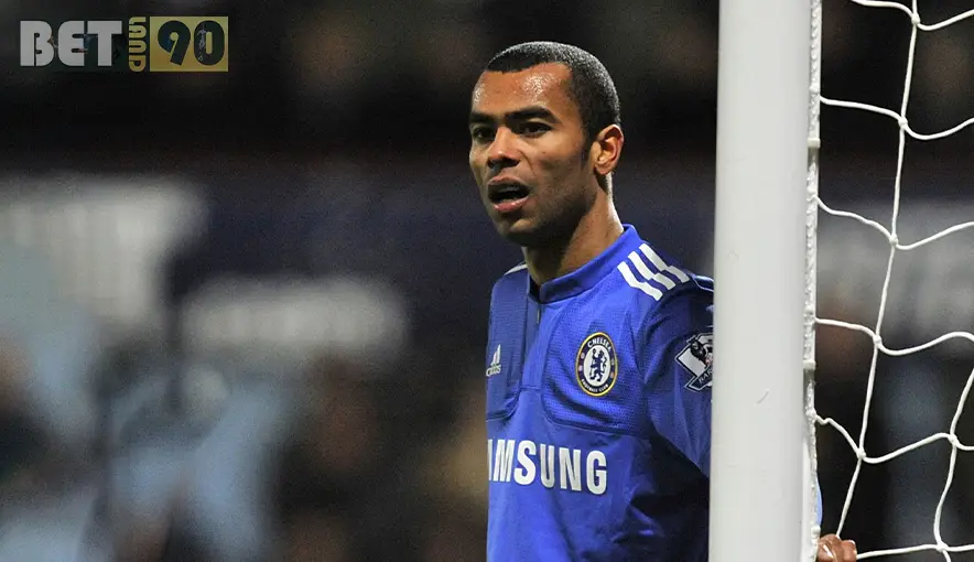 5 خرید موفق لحظه آخری در فوتبال 4 Ashley Cole