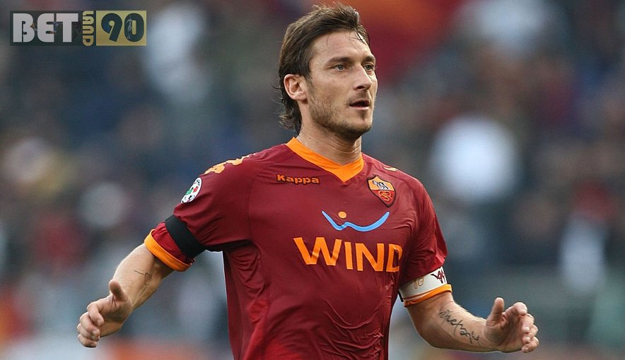 ستاره های فوتبال بدون قهرمانی در جام های بزرگ 7 Francesco Totti
