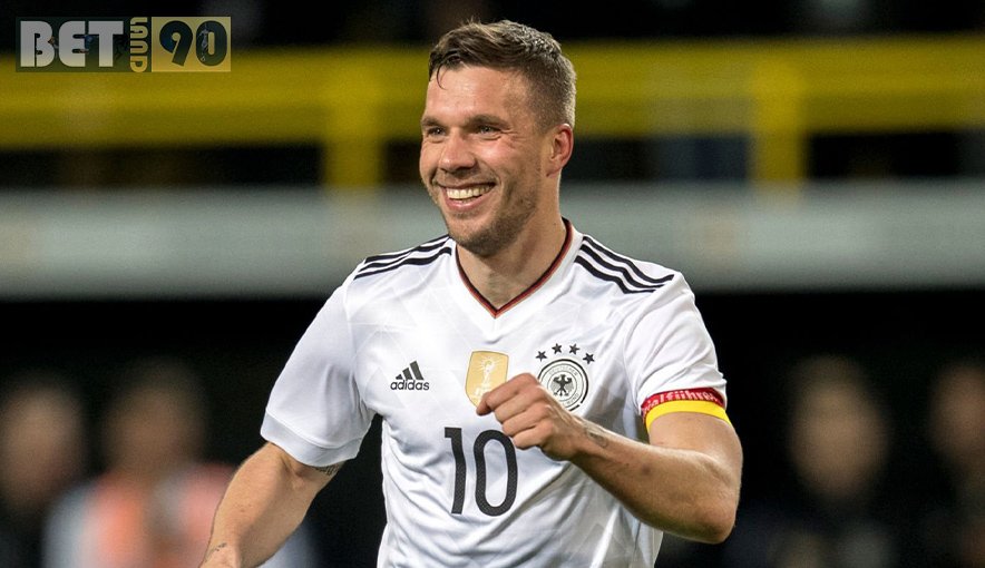 فوتبالیست هایی که تغییر ملیت دادند 8 Lukas Podolski