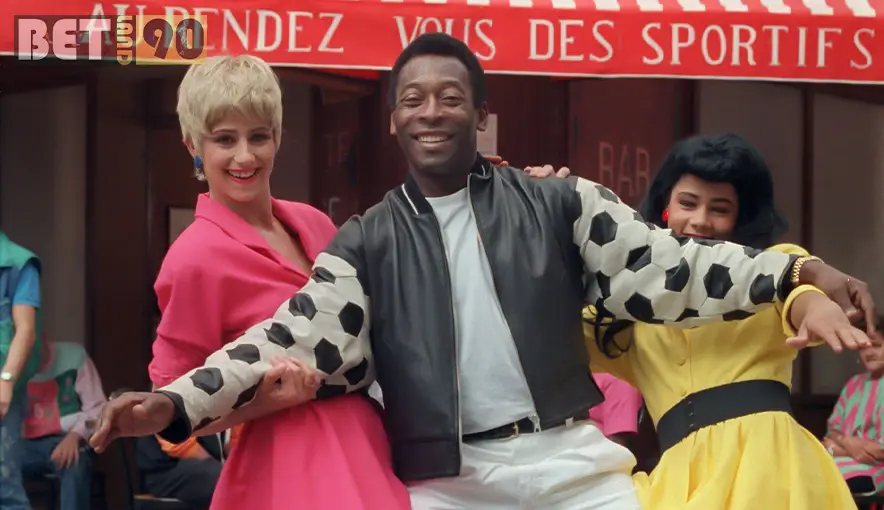 ستاره های فوتبال در نقش های سینمایی 1 Pele