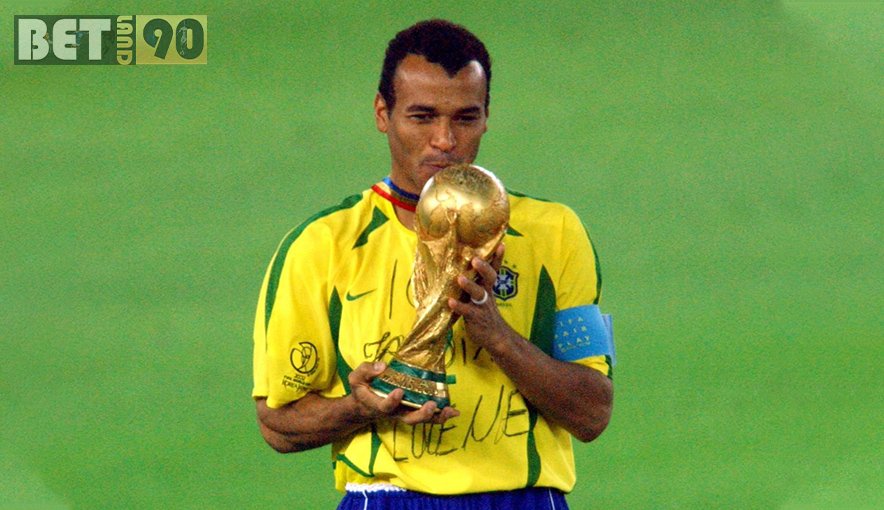 قهرمانانی که از دل فقر برخاستند 6 Cafu